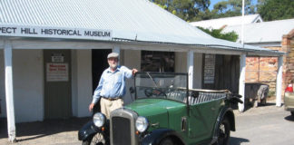 Austin 7 - Classic car shipping