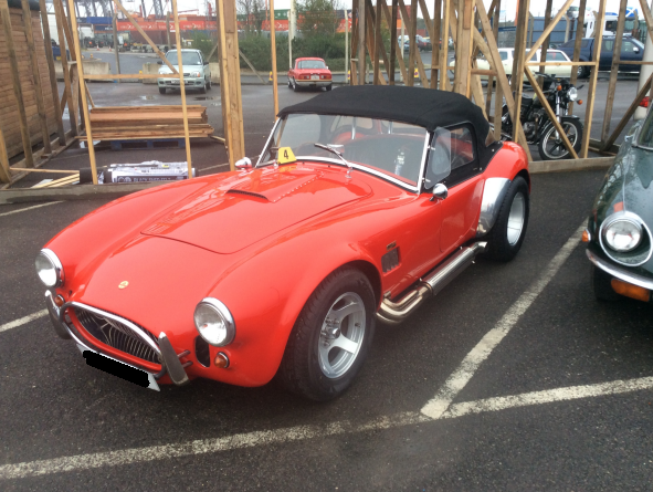 AC Cobra Shipped to Dubai by Autoshippers