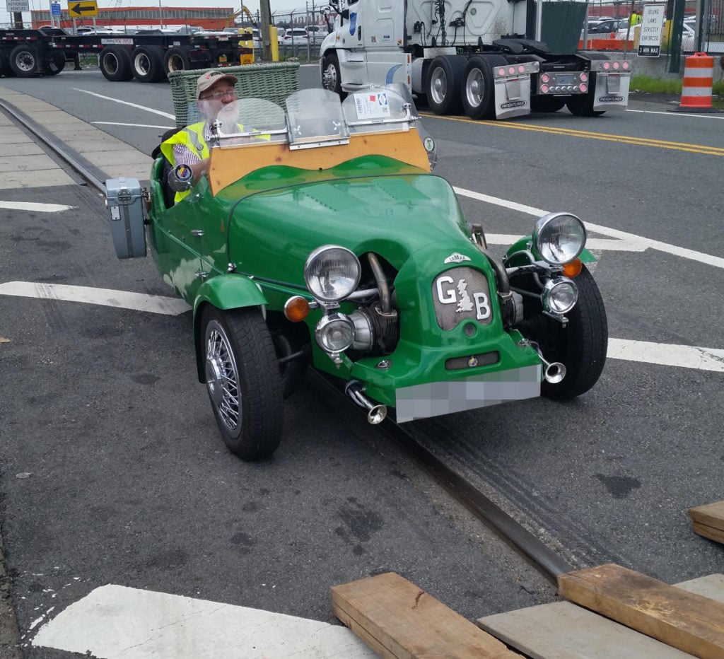 Lomax 223 kit car on arrival in the USA after being shipped from the UK by Autoshippers