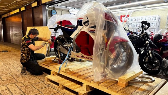Photo of the Honda RC213V-S on arrival in Hong Kong and in the process of being unpacked by the customer.
