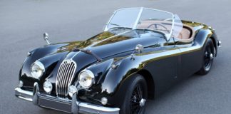 Jaguar XK140 - Classic Car Shipping