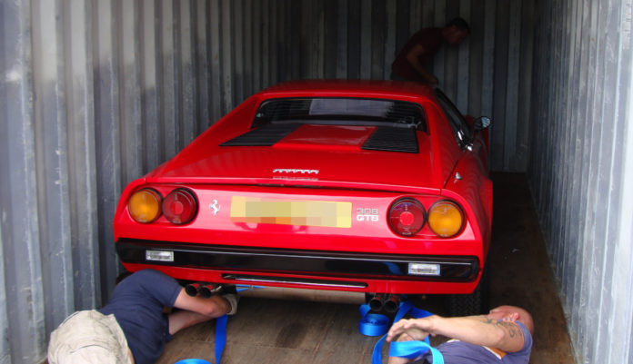 Ferrari - Container Car shipping