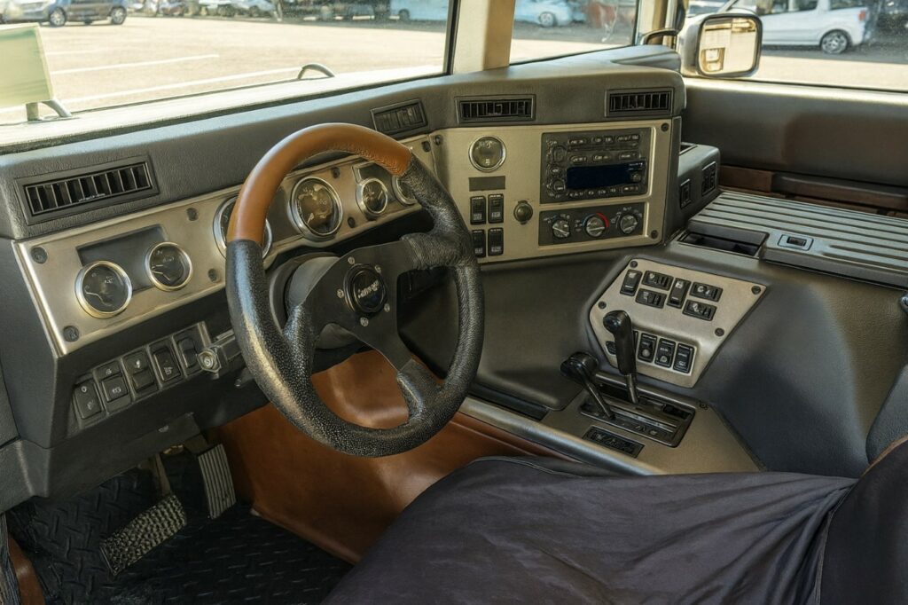 Dashboard and front seats of the Hummer H1 Alpha shipped by Autoshippers from Dorking, UK, to Brunswick, USA.