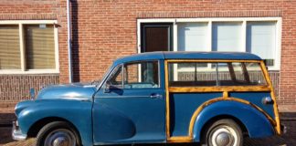 Morris Minor Traveller - Autoshippers Car Shipping