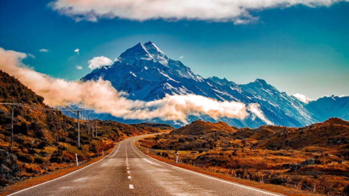 The best new zealand road trips - new zealand mountainscape - car shipping to new zealand