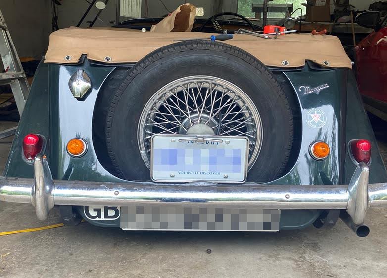 Shipping a 1968 Morgan from the UK to Canada with Autoshippers