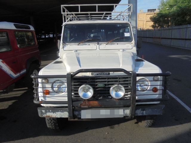 Car Shipping Land Rover Defender 110