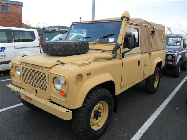 Car Shipping Land Rover Defender 110