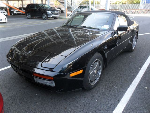 Car Shipping Porsche 944S2