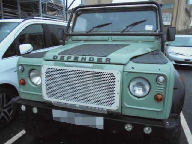 Car Shipping Land Rover Defender 90