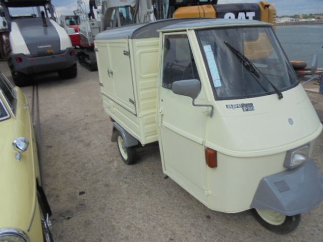 Piaggio Ape