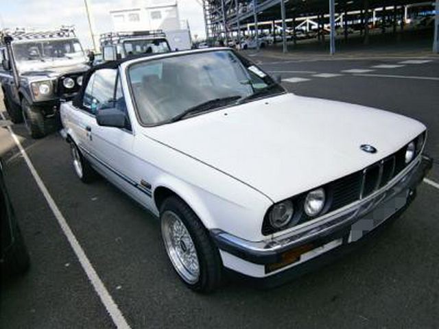 BMW 320i