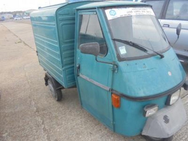 Piaggio Ape