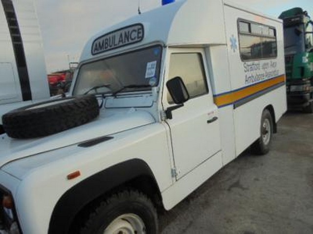 Land Rover Defender 110 Ambulance