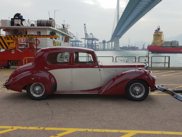 Alvis TA21 Saloon
