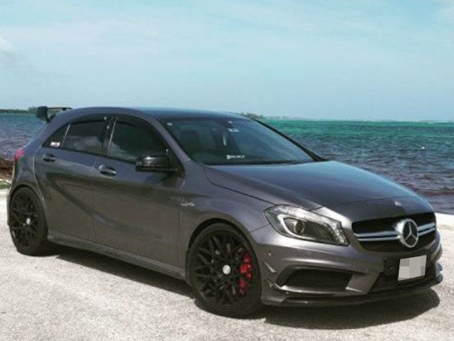 Mercedes A45 AMG