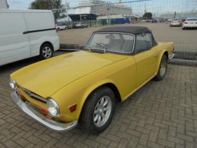 Triumph TR6