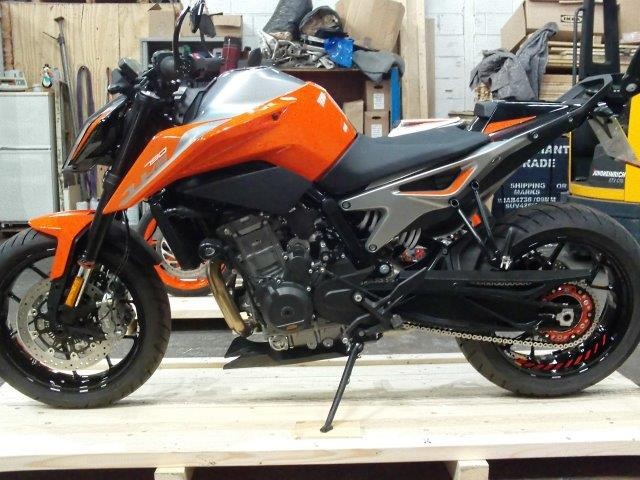 KTM 790