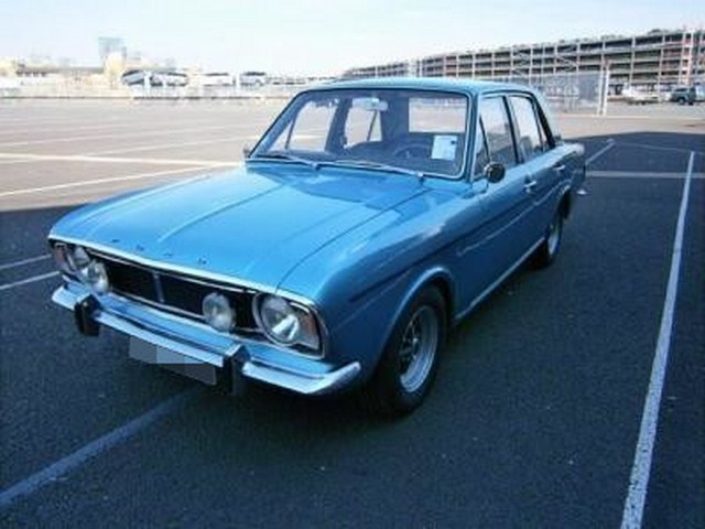 Ford Cortina