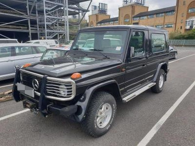 Mercedes G230