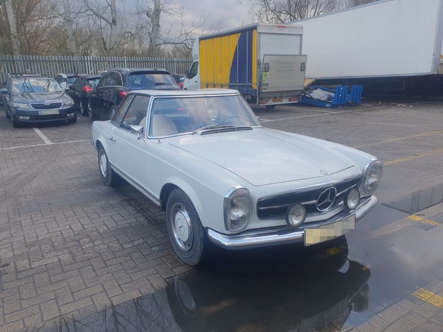 Mercedes SL280