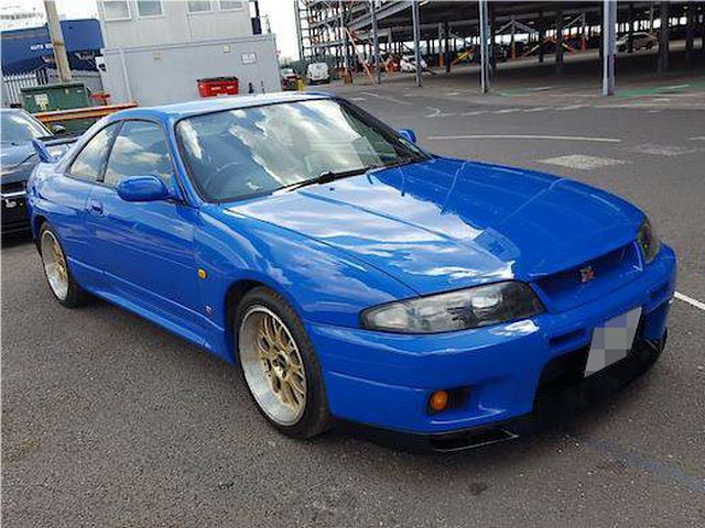 Nissan Skyline