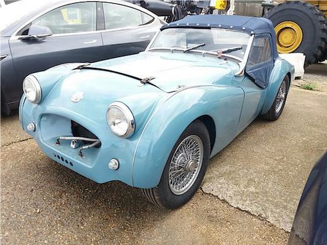 Triumph TR2