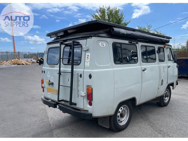 UAZ 452, Container - Japan