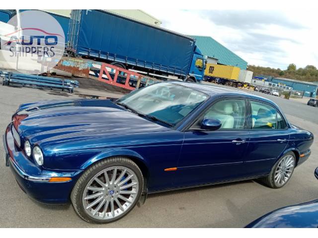 Jaguar XJ8, R-Rak - Cyprus