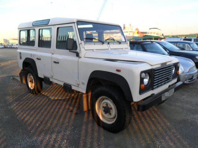 Car Shipping Land Rover Defender