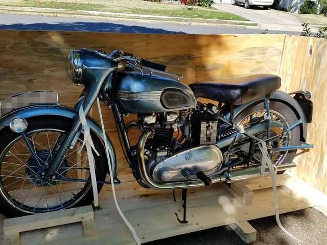 1951 Triumph Thunderbird shipped to VA, USA