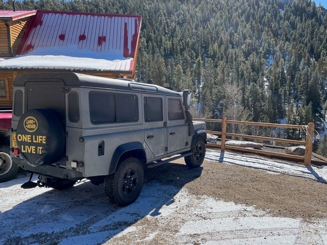 Land Rover Defender 110 to CO, USA