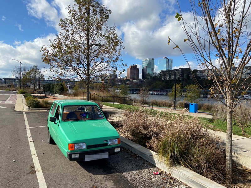 Reliant Robin shipped to TN, USA