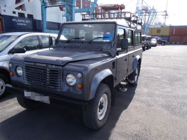 Land Rover Defender shipped to the US by RoRo